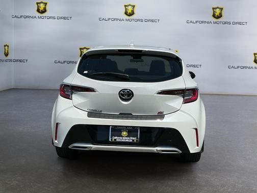 Wind Chill Pearl 2021 Toyota Corolla SE