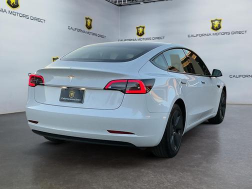 2023 Tesla Model 3 Standard Range