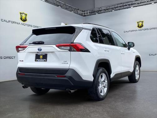 2020 Toyota RAV4 Hybrid LE