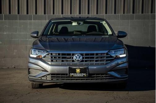 Photo 2 of 28 of 2019 Volkswagen Jetta 1.4T S