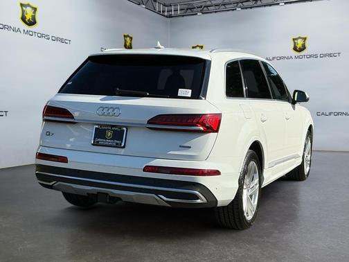 2021 Audi Q7 45 Premium