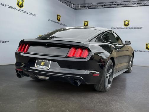 2016 Ford Mustang V6