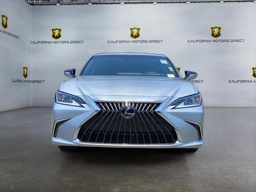 2024 Lexus ES 300h Base