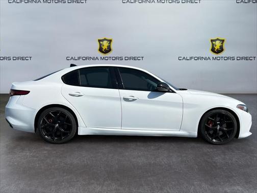 2020 Alfa Romeo Giulia Sport