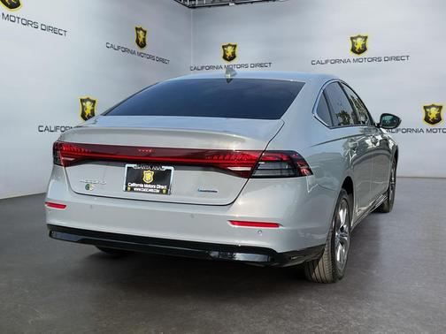 Urban Gray Pearl 2025 Honda Accord Hybrid EX-L