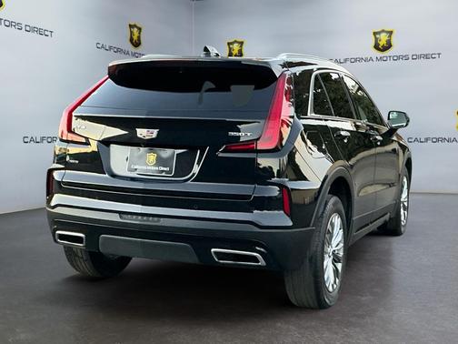 Stellar Black Metallic 2024 Cadillac XT4 Premium Luxury