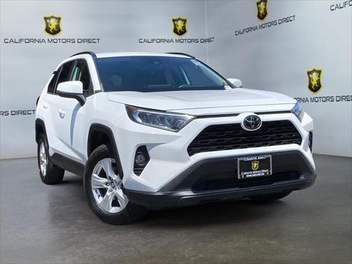 2020 Toyota RAV4 XLE