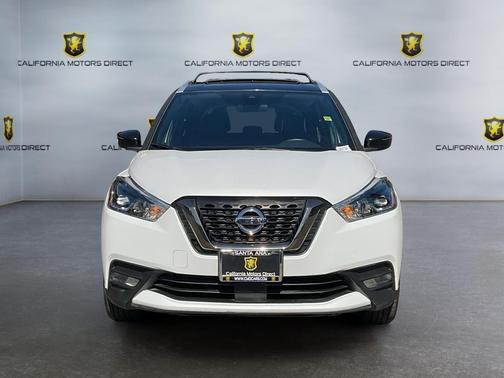 2020 Nissan Kicks SR