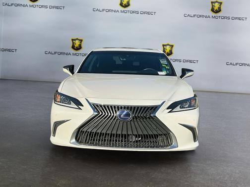 2021 Lexus ES 300h Base