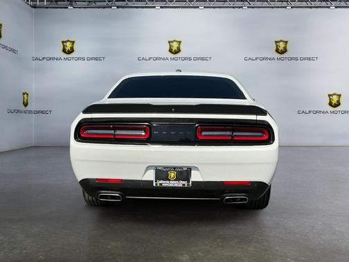 White Knuckle Clearcoat 2021 Dodge Challenger GT