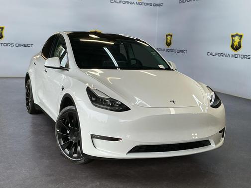 2022 Tesla Model Y Long Range Dual Motor All-Wheel Drive