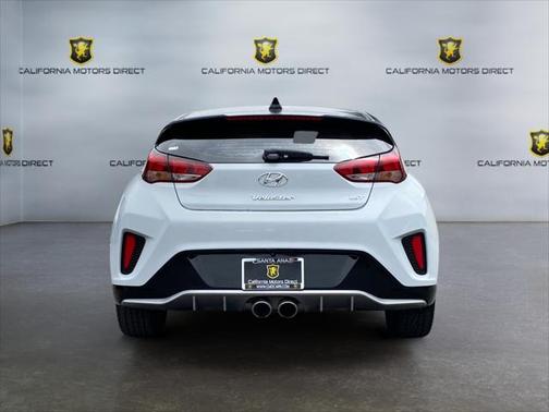 2020 Hyundai Veloster Base