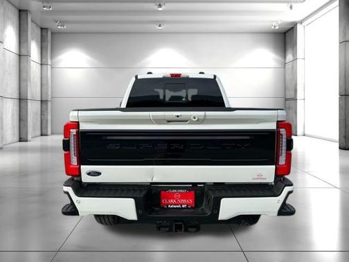 2025 Ford F-350 Platinum