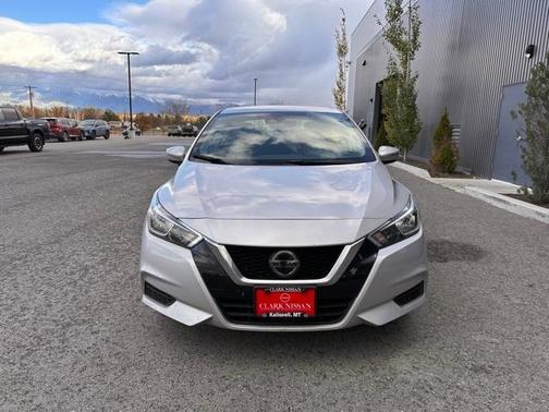 2021 Nissan Versa 1.6 SV