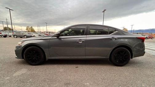 2020 Nissan Altima 2.5 SR