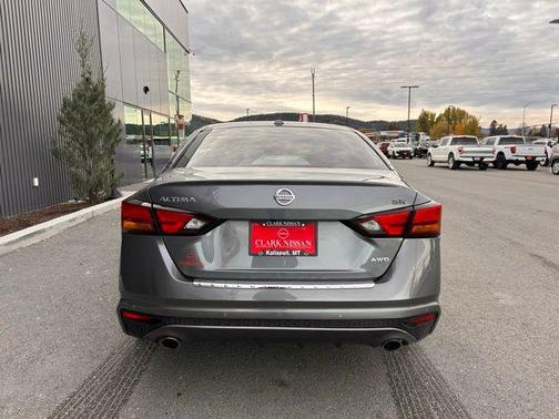 2020 Nissan Altima 2.5 SR