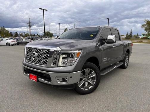 2019 Nissan Titan SL