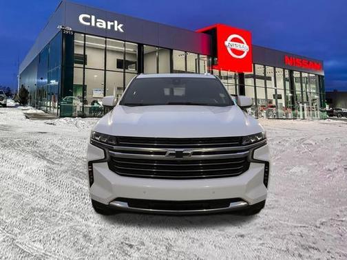 2022 Chevrolet Suburban LT