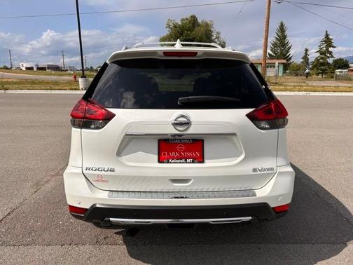 2020 Nissan Rogue SV