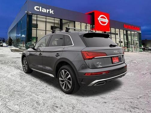 2024 Audi Q5 45 S line quattro Premium