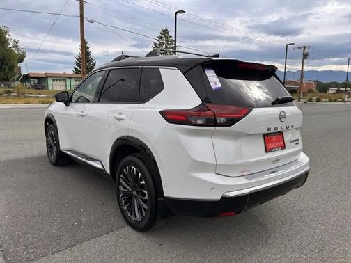 2025 Nissan Rogue Platinum