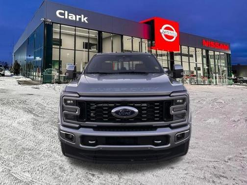 2024 Ford F-450 Platinum