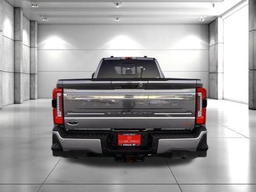 2024 Ford F-450 Platinum