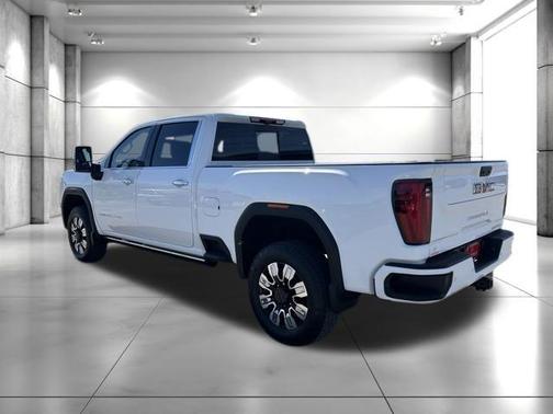 Summit White 2025 GMC Sierra 3500 Denali