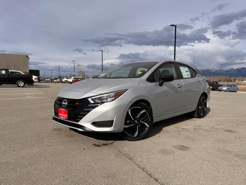 2025 Nissan Versa 1.6 SR