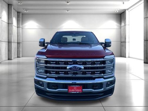 2025 Ford F-350 Lariat Super Duty