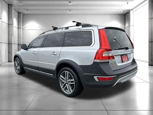 2015 Volvo XC70 T6 Platinum