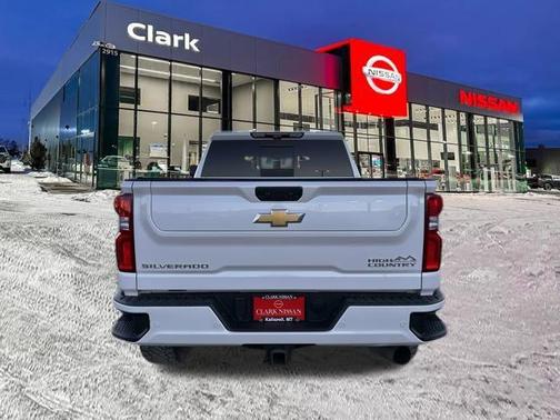2024 Chevrolet Silverado 3500 High Country