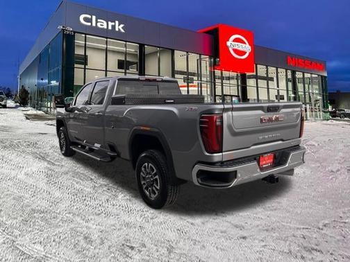2025 GMC Sierra 3500 SLT