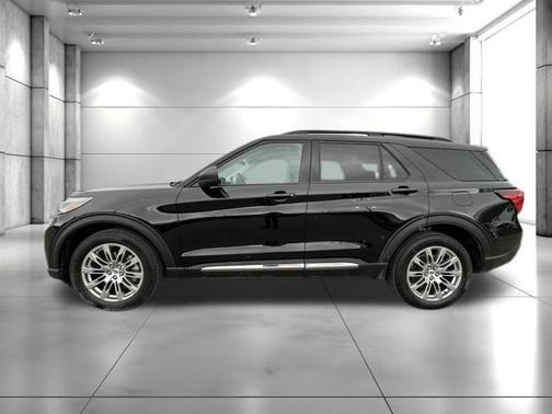 Black 2025 Ford Explorer Active