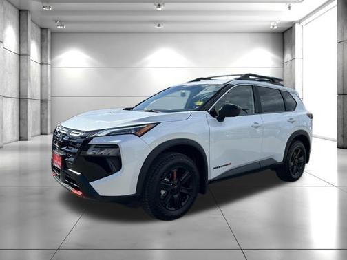 Everest White P 2026 Nissan Rogue Rock Creek