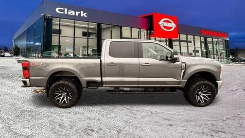 2024 Ford F-350 Lariat Super Duty