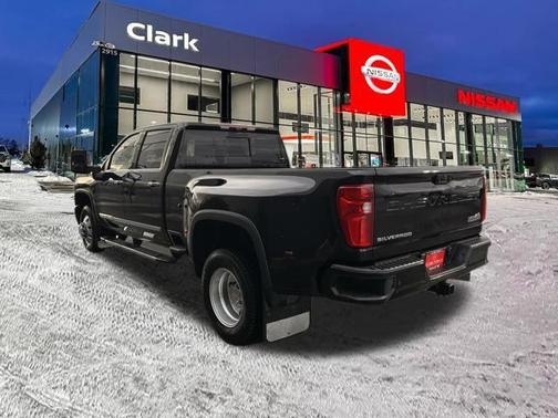 2025 Chevrolet Silverado 3500 High Country