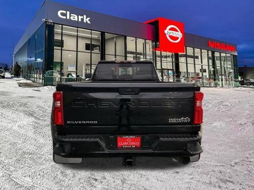 2025 Chevrolet Silverado 3500 High Country