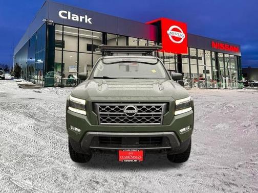 2022 Nissan Frontier SV