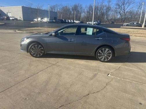 2024 Nissan Altima 2.5 SL