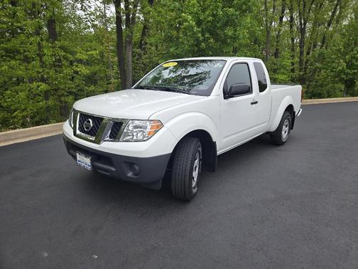 Glacier White 2019 Nissan Frontier S