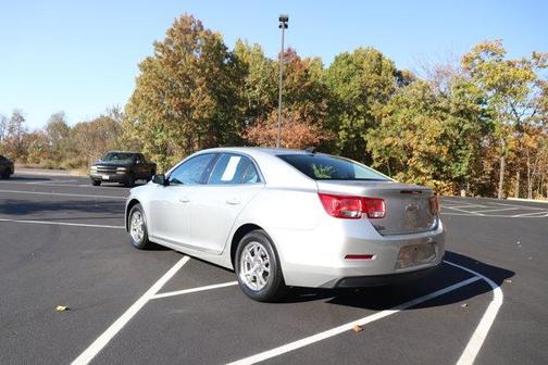 Photo 3 of 28 of 2014 Chevrolet Malibu 1FL