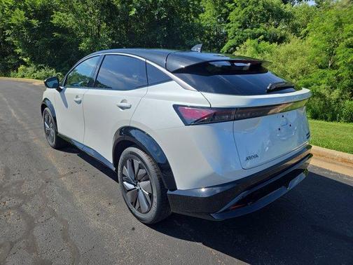 2025 Nissan ARIYA EVOLVE+