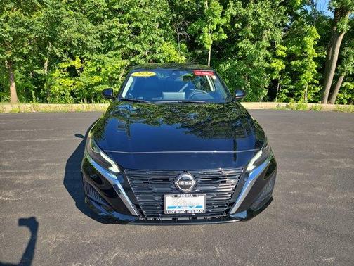 2024 Nissan Altima 2.5 SL