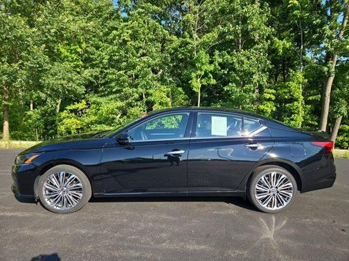 2024 Nissan Altima 2.5 SL