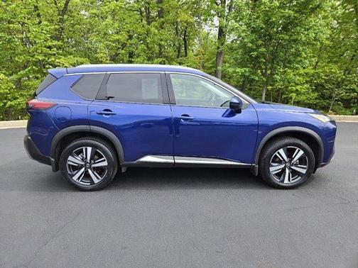 Caspian Blue 2021 Nissan Rogue SL