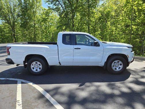 Glacier White 2024 Nissan Frontier S