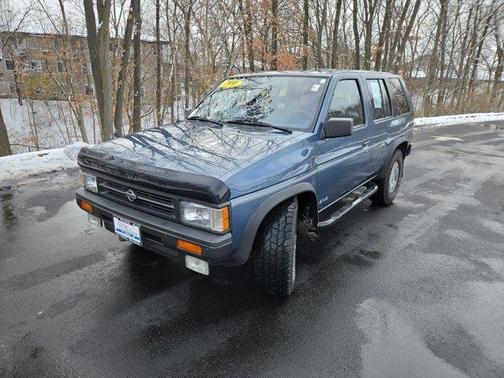 1991 Nissan Pathfinder SE-V6 4WD
