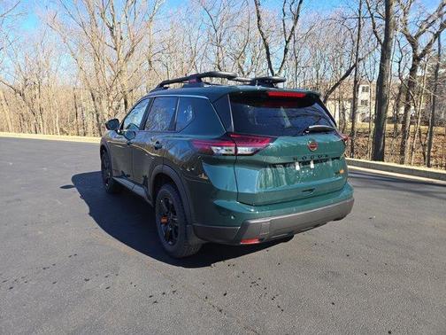 Obsidian Green 2026 Nissan Rogue Rock Creek