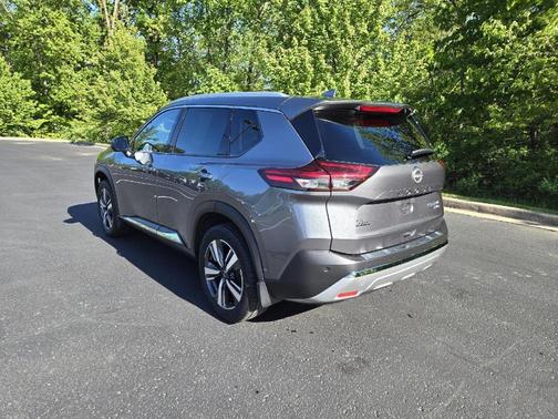 Gun Metallic 2023 Nissan Rogue Platinum